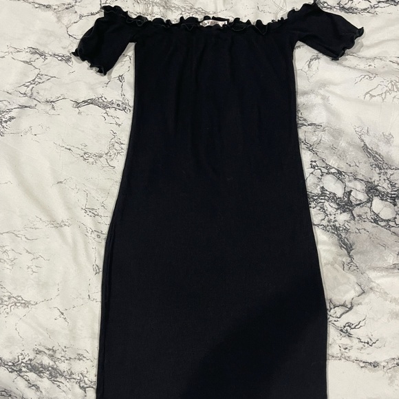 Fashion Nova Dresses & Skirts - Fashion Nova Black Off The Shoulder Dress